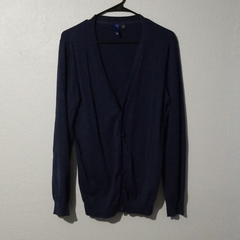 Cardigan sweater